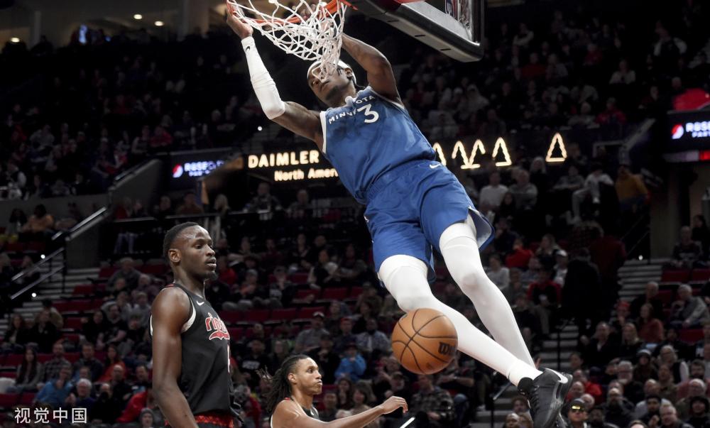 也为他萌生 也为他萌生