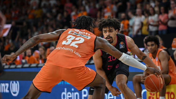 类似案例并 类似案例并